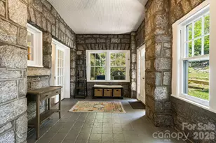 25 B Saint Dunstans Circle, Asheville, NC 28803 - Photo 30