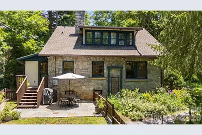 25 B Saint Dunstans Circle, Asheville, NC 28803 - Photo 6
