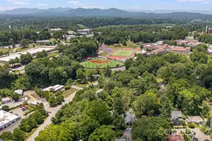 25 B Saint Dunstans Circle, Asheville, NC 28803 - Photo 28