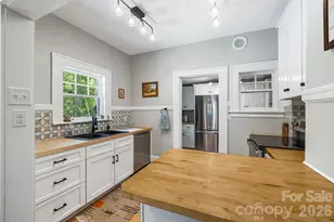 25 B Saint Dunstans Circle, Asheville, NC 28803 - Photo 12