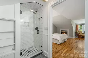 25 B Saint Dunstans Circle, Asheville, NC 28803 - Photo 36