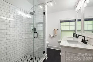 25 B Saint Dunstans Circle, Asheville, NC 28803 - Photo 20