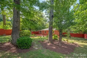 917 W Blue Ridge Rd, East Flat Rock, NC 28726 - Photo 40