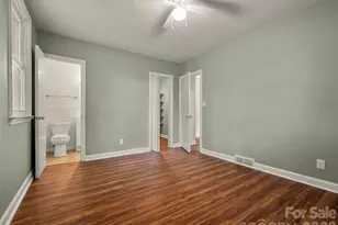 917 W Blue Ridge Rd, East Flat Rock, NC 28726 - Photo 22