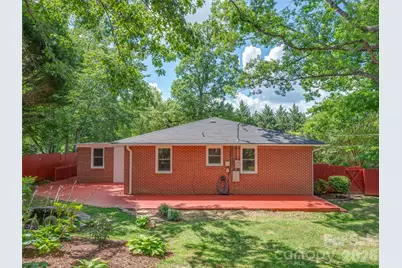 917 W Blue Ridge Road, East Flat Rock, NC 28726 - Photo 26