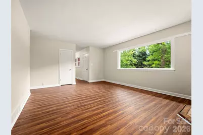 917 W Blue Ridge Road, East Flat Rock, NC 28726 - Photo 6