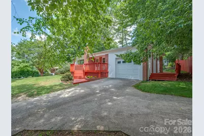 917 W Blue Ridge Road, East Flat Rock, NC 28726 - Photo 2