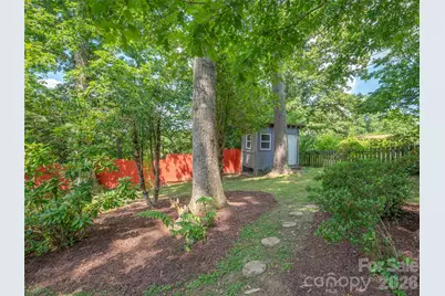 917 W Blue Ridge Road, East Flat Rock, NC 28726 - Photo 38