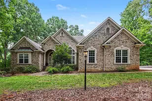7480 Lexford Ct, Concord, NC 28025 - Photo 2