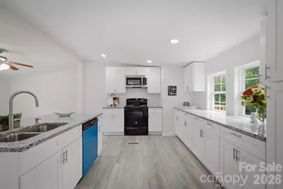 2688 Kite Drive, Lenoir, NC 28645 - Photo 12
