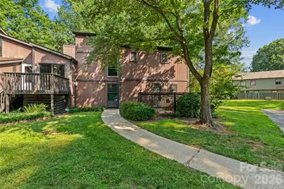 6100 Honeysuckle Lane, Charlotte, NC 28212 - Photo 2