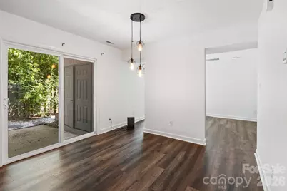 6100 Honeysuckle Lane, Charlotte, NC 28212 - Photo 8