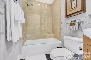505 E 6th St, Charlotte, NC 28202 - Photo 28