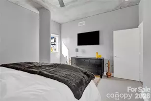 505 E 6th St, Charlotte, NC 28202 - Photo 26