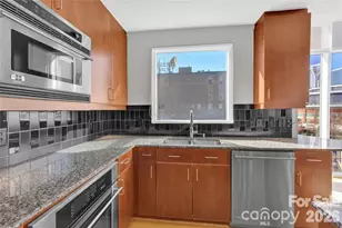 505 E 6th St, Charlotte, NC 28202 - Photo 10