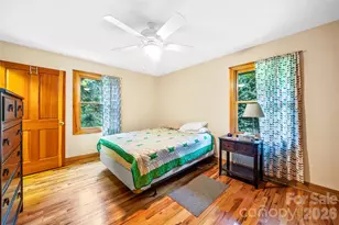 464 Governors View Rd, Asheville, NC 28805 - Photo 16