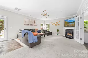 1525 Ladora Dr, Charlotte, NC 28262 - Photo 6