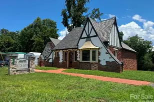 656 N Bridge St, Elkin, NC 28621 - Photo 1