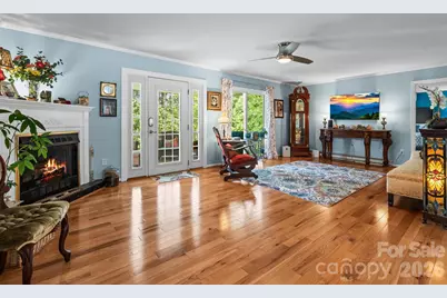 9081 Pittmans Gap Road, Newland, NC 28657 - Photo 12