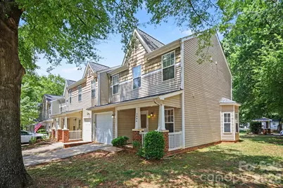 5604 Santeelah Court, Charlotte, NC 28217 - Photo 2