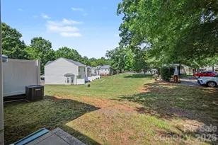 5604 Santeelah Ct, Charlotte, NC 28217 - Photo 22