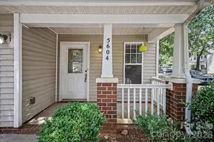 5604 Santeelah Ct, Charlotte, NC 28217 - Photo 2