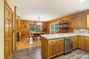 321 Grays Shadow Ln, Banner Elk, NC 28604 - Photo 14