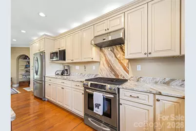 15 Patton Circle, Asheville, NC 28804 - Photo 16