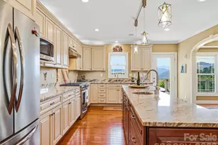 15 Patton Cir, Asheville, NC 28804 - Photo 14