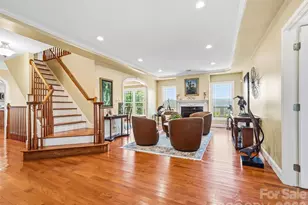 15 Patton Cir, Asheville, NC 28804 - Photo 8