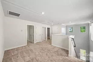 6702 Good News Dr, Charlotte, NC 28215 - Photo 16