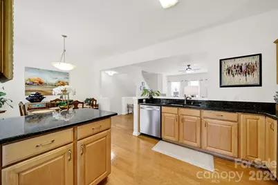 3030 Castleberry Court, Charlotte, NC 28209 - Photo 12