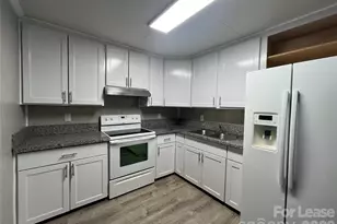 4723 Linden St, Columbia, SC 29203 - Photo 6
