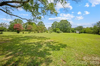 3512 Mount Pleasant Road N, Concord, NC 28025 - Photo 2