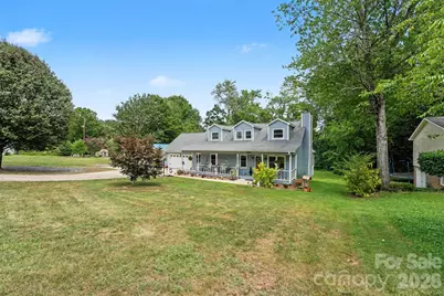 1446 32nd Street Court NE, Conover, NC 28613 - Photo 2