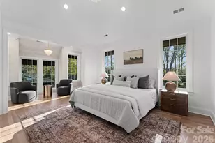 154 N Canterbury Rd, Charlotte, NC 28211 - Photo 24