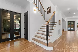 154 N Canterbury Rd, Charlotte, NC 28211 - Photo 42