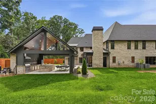 154 N Canterbury Rd, Charlotte, NC 28211 - Photo 46