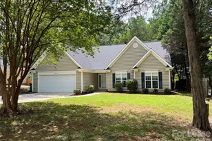 2919 Springs Dr, Charlotte, NC 28226 - Photo 1