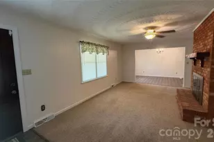 3858 Dover St, Claremont, NC 28610 - Photo 4