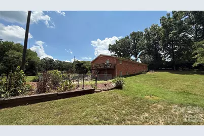 3858 Dover Street, Claremont, NC 28610 - Photo 24