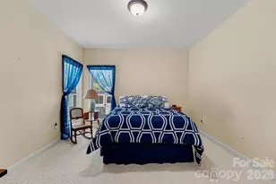 4858 Elmhurst Dr NE, Hickory, NC 28601 - Photo 14