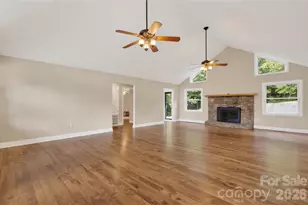 97 Whippoorwill Ln, Fairview, NC 28730 - Photo 10