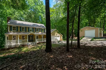 909 Woodland Forest Drive, Waxhaw, NC 28173 - Photo 2