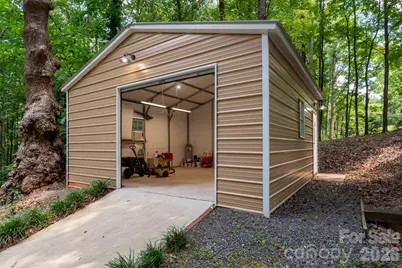909 Woodland Forest Drive, Waxhaw, NC 28173 - Photo 34