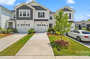608 Cassidy Ct, Clover, SC 29710 - Photo 1