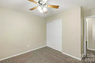 9237 Seamill Rd, Charlotte, NC 28278 - Photo 18