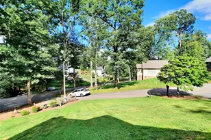 40 Brierfield Dr, Candler, NC 28715 - Photo 2