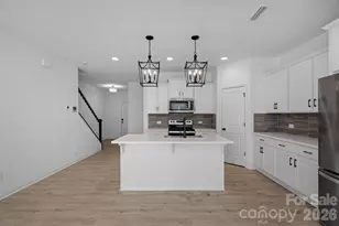 11908 Basking Dr, Charlotte, NC 28214 - Photo 8