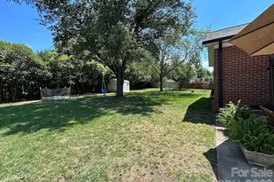 7113 Sterncrest Pl, Charlotte, NC 28210 - Photo 32